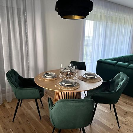Luxury Apartment - Astro Dunajska Streda Exterior photo