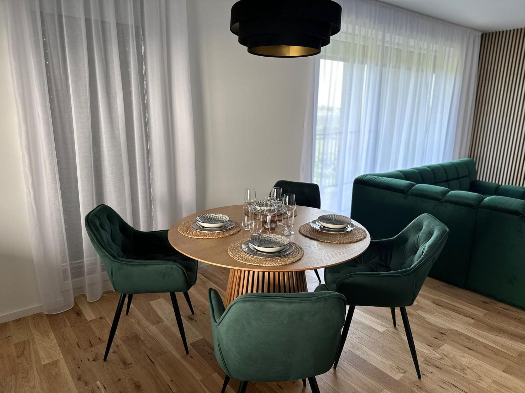 Luxury Apartment - Astro Dunajska Streda Exterior photo